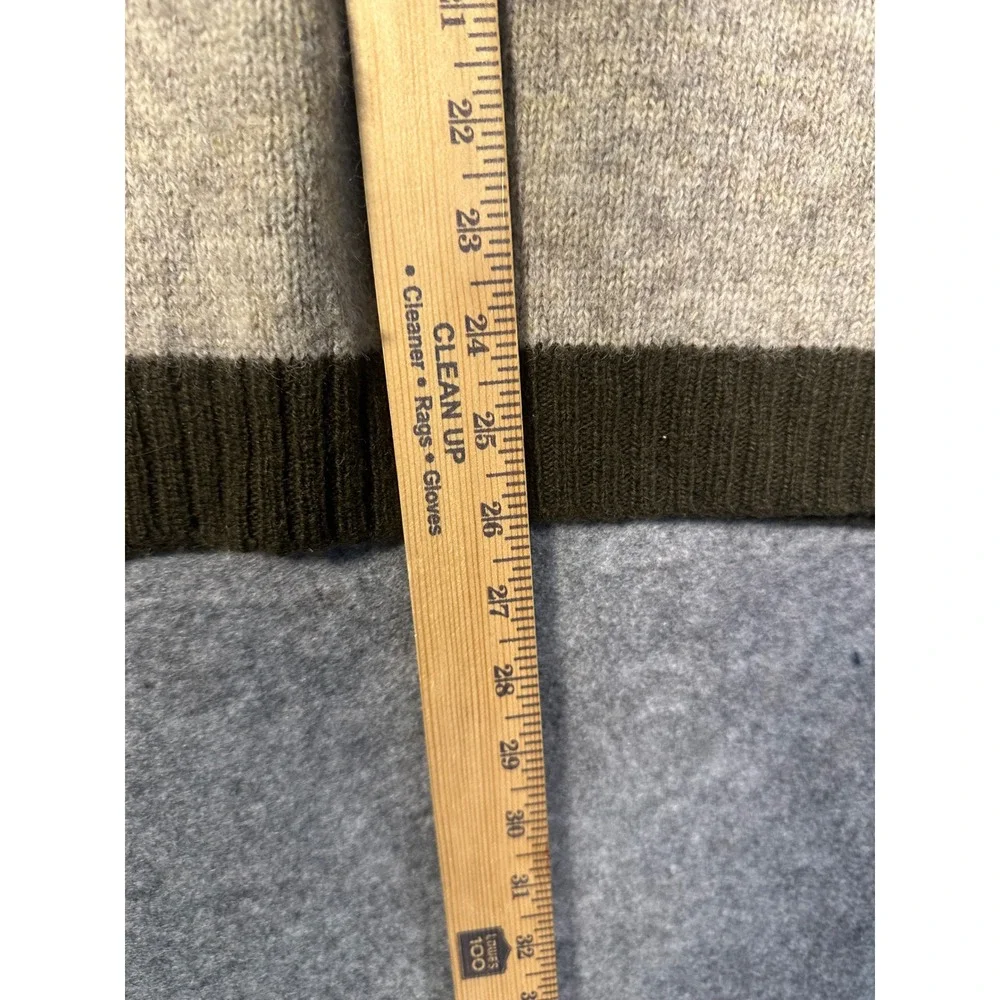 J.Crew Mens 100% Wool V-Neck‎ Sweater XL Colorblock Green Tan Raglan Sleeve